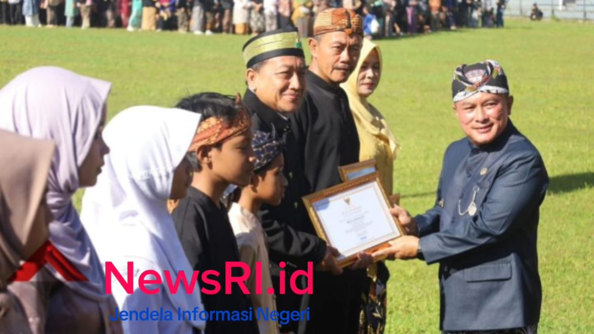 Pemkab Kuningan Peringati Hardiknas 2025. Bupati Kuningan : Pendidikan Adalah Jembatan Menuju Indonesia Emas