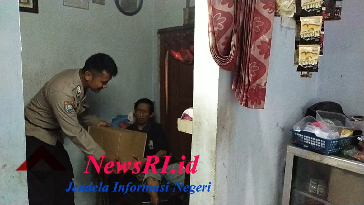 Polri Peduli, Bhabinkamtibmas Polsek Karangdadap Berbagi dengan Warga Penyandang Disabilitas