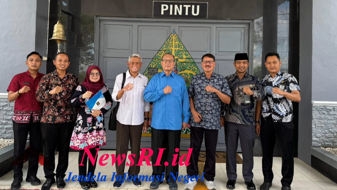 Sesepuh Pemasyarakatan Tinjau Pelaksanaan Pelatihan Criminon di Lapas Narkotika Kelas IIA Cirebon