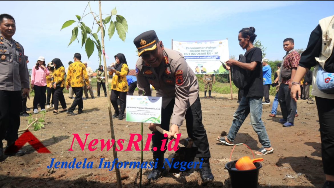 Kapolres Pekalongan Hadiri Penanaman Pohon Dalam Rangka HUT Indosiar ke-30