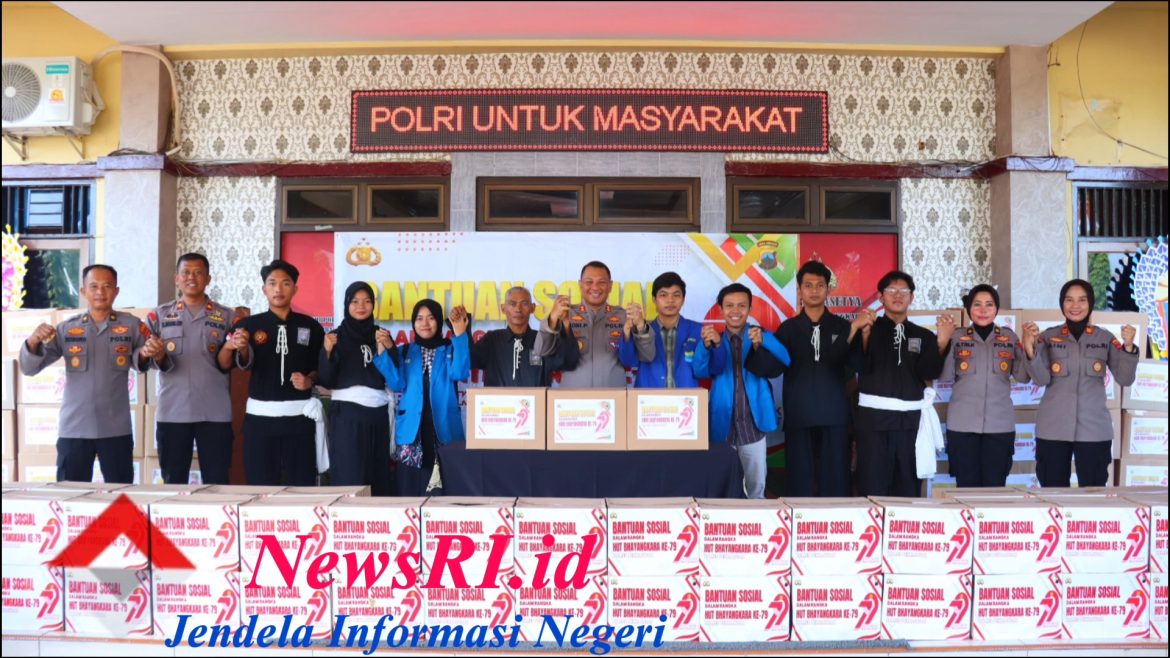 Gandeng Mahasiswa, Perguruan Silat dan Ormas, Polres Pekalongan Salurkan Seribu Paket Bantuan Sosial dalam Menyambut Hari Bhayangkara ke-79