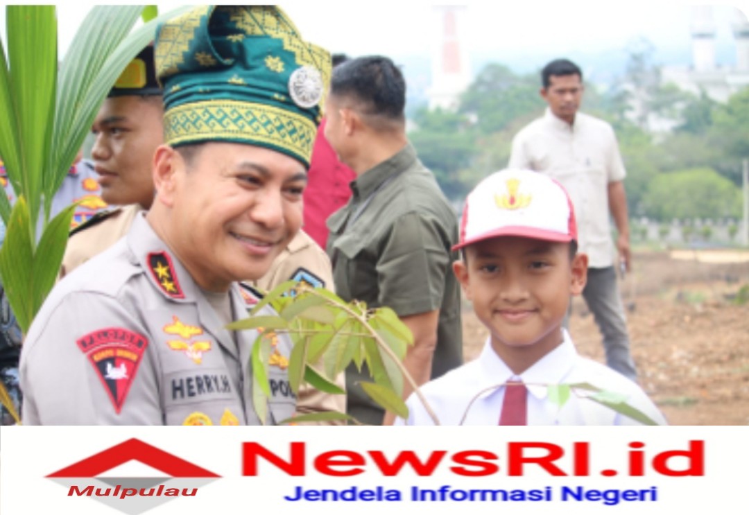 Kapolda Riau Ajak Masyarakat Rokan Hulu Menanam Pohon, Aksi Nyata untuk Lingkungan Hidup yang Lebih Baik