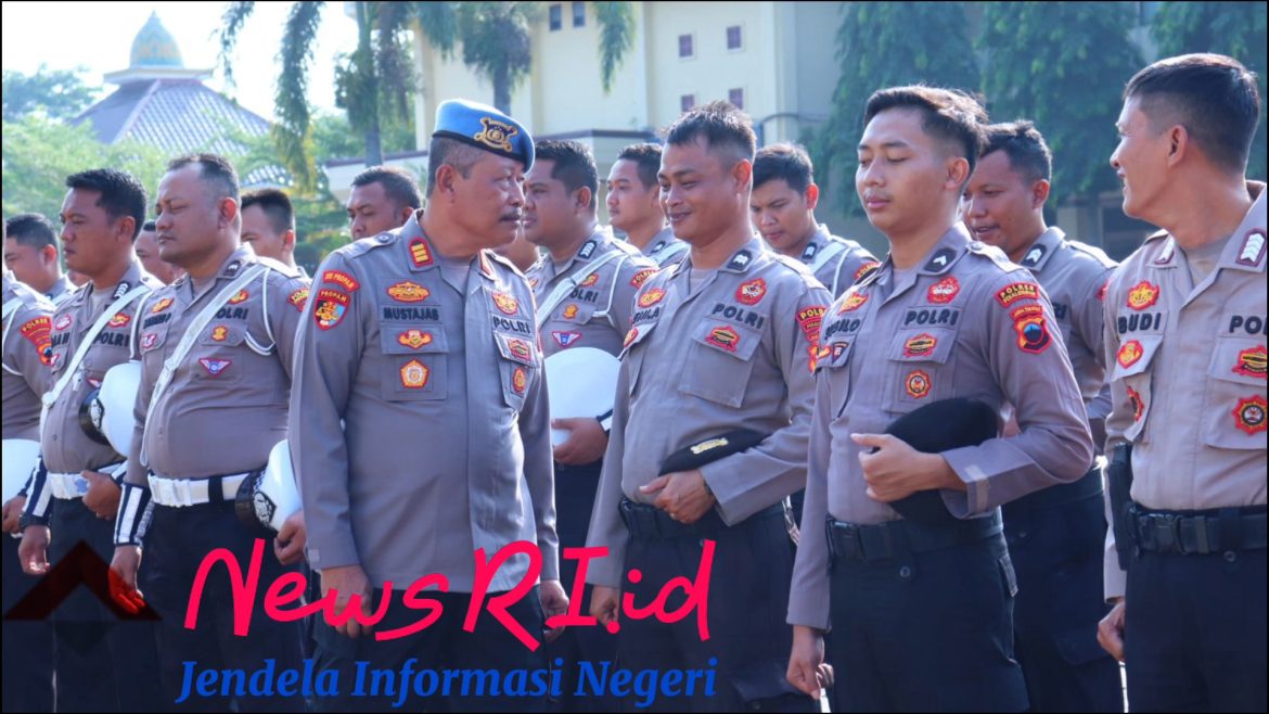 Propam Polres Pekalongan Gelar Pemeriksaan Mendadak Usai Apel, Tegur Anggota Tak Disiplin